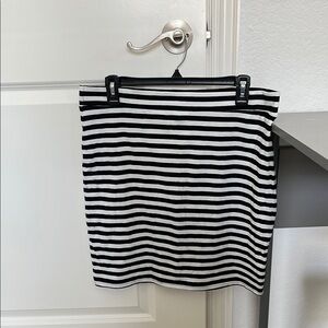 Casual striped skirt